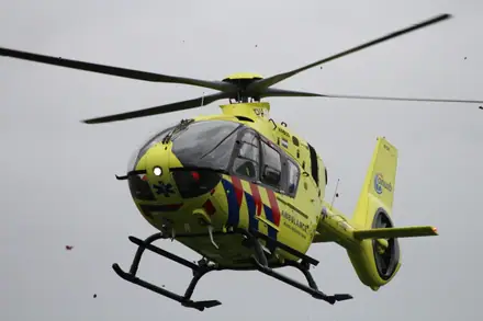 Zware aanrijding op de N381 bij Witteveen. — foto 3 van 3