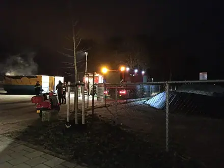 Containerbrand in Klazinaveen — foto 2 van 2
