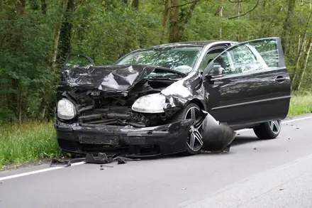 Kopstaart botsing bij Emmen N391 Rondweg richting Ter Apel — foto 8 van 8