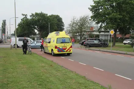 Gewonde bij ongeluk in Emmen — foto 5 van 6