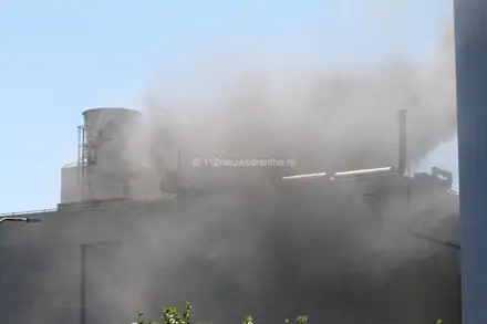 Brand bij DOC Kaas Hoogeveen onder controle [Video] — foto 2 van 12