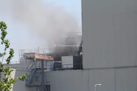 Brand bij DOC Kaas Hoogeveen onder controle [Video] — foto 5 van 12