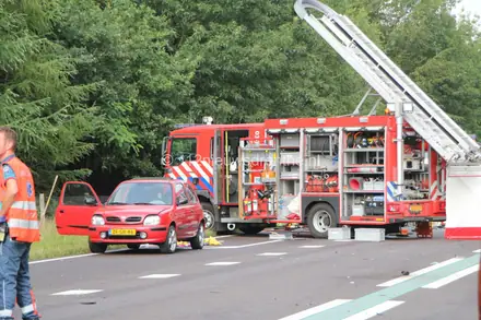 Zwaar ongeval op N381 bij Zweeloo — foto 7 van 12