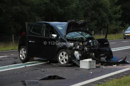 Zwaar ongeval op N381 bij Zweeloo — foto 10 van 12