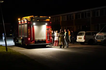 Brandstichting op autoband van voertuig in Emmen — foto 4 van 8
