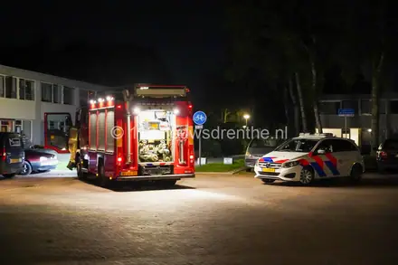 Personen vluchten na scooterbrand in Emmerhout — foto 2 van 2