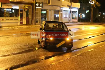 Pizzabezorger gewond na aanrijding in Emmen — foto 2 van 3