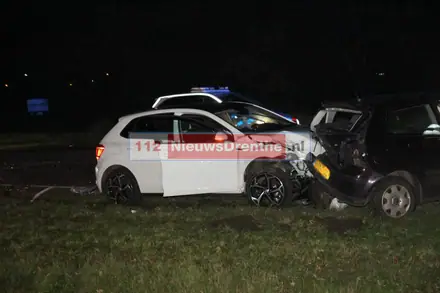 Een persoon raakt gewond bij kopstaartbotsing in Emmen — foto 4 van 5