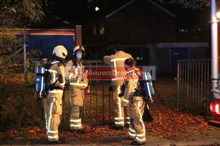 Brandweer rukt uit voor brand in school in Coevorden — foto 2 van 7