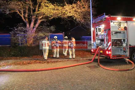 Brandweer rukt uit voor brand in school in Coevorden — foto 3 van 7