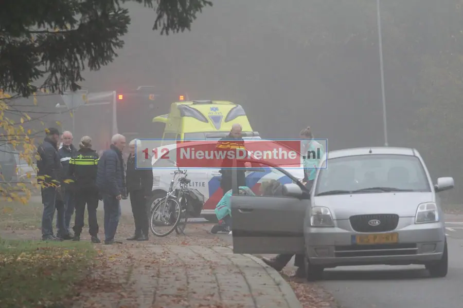 Fietsster gewond door aanrijding in Emmen