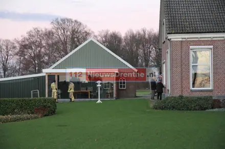 Schoorsteenbrand in Schoonebeek — foto 3 van 3