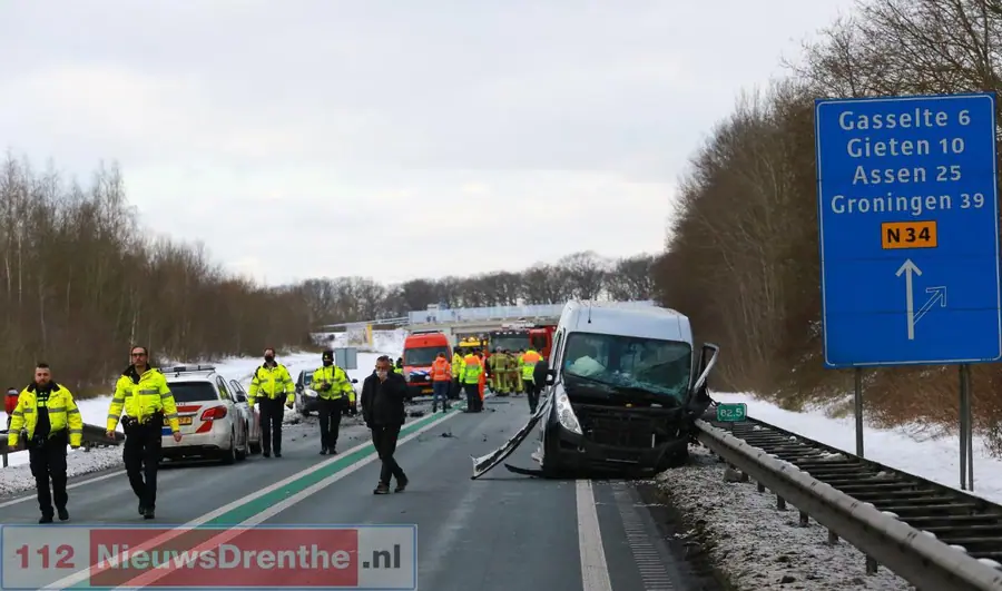 Twee gewonden na ernstig ongeval op N34 bij Borger