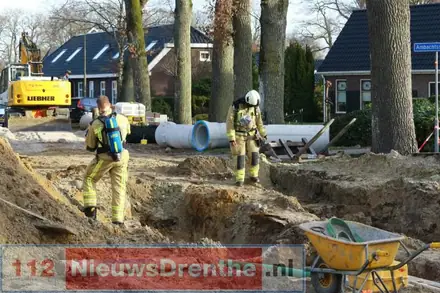 Meerdere huizen ontruimd in Borger vanwege gaslek — foto 3 van 4