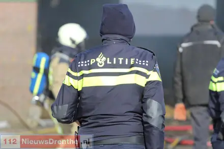 Grote brand bij boerderij Noord-Sleen — foto 12 van 12