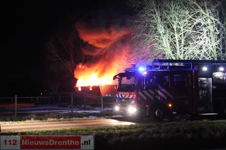 Uitslaande brand in schuur Noordscheschut — foto 3 van 4