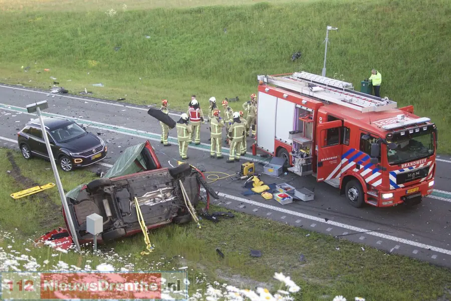 Meerdere doden bij zwaar ongeluk op de N34 bij Borger