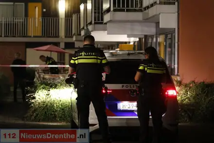 Zwaargewonde bij steekpartij in Emmen — foto 2 van 6