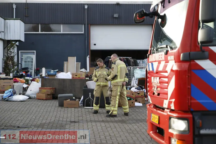 Gaslucht bij kringloopwinkel aan de Industrieweg in Veenoord