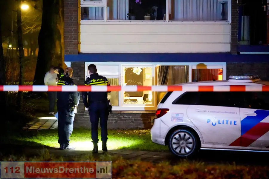 Politie krijgt melding van woningoverval, één persoon gewond