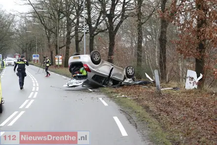 Bestuurster verliest macht over het stuur in Erica — foto 4 van 4