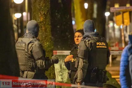 Vrouw overleden bij geweldsincident in Emmen, één verdachte aangehouden — foto 1 van 2