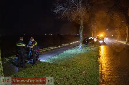 Scooterrijder gewond na eenzijdig ongeval in Nieuw-Weerdinge — foto 3 van 3
