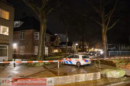 Zwaargewonde bij geweldsincident op Stationsstraat in Emmen — foto 3 van 5