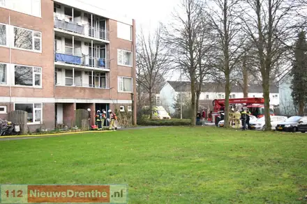 Woning vol rook door pannetje op vuur in Assen — foto 2 van 4