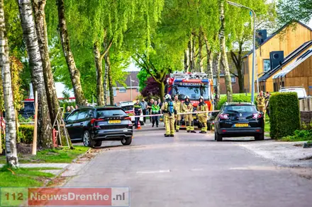 Flinke gaslek aan de Bernhardlaan in Nieuwlande — foto 3 van 4