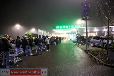 Drukte door vroege vuurwerkverkoop in Duitsland zorgt voor chaos in winkel — Meppen