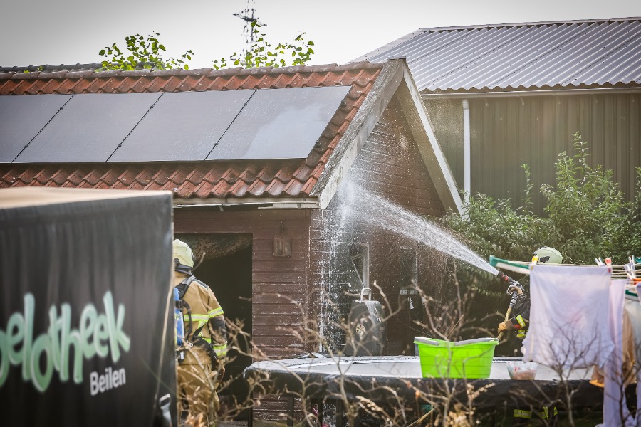 Brand aan buitenzijde van schuurtje in Wijster — Wijster