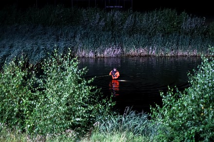 Zoektocht naar mogelijk persoon te water in Ter Apel — foto 4 van 4
