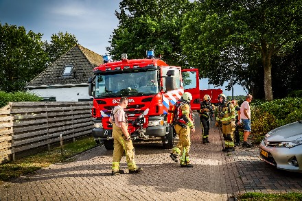 Brand aan buitenzijde van schuurtje in Wijster — foto 6 van 6