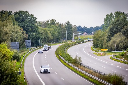 Duitsland vermindert intensieve grenscontroles op A37 bij Zwartemeer — foto 5 van 5